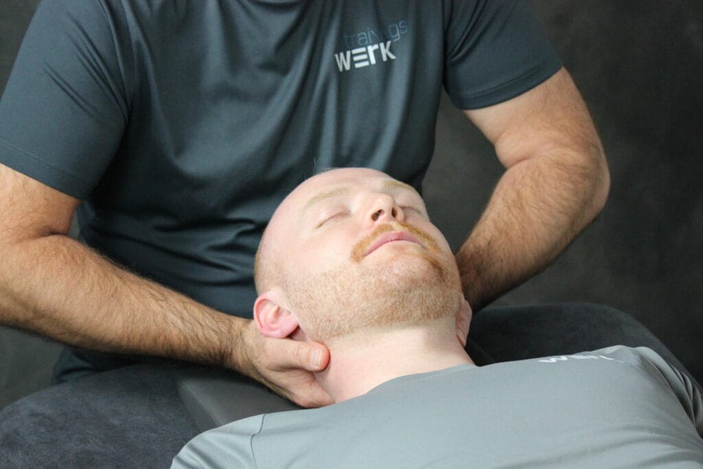 Nackenmassage Behandlung